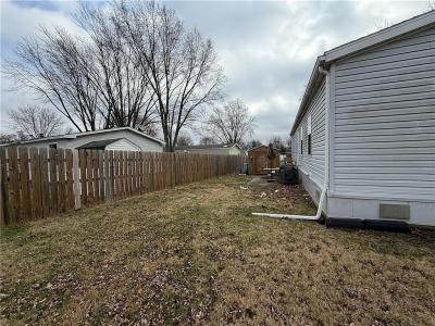 Photo 4 of 20 of home located at 1867 Liberty Ave Urbana, IL 61802