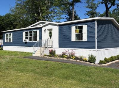 Mobile Home at 12 Cedar Circle Gorham, ME 04038