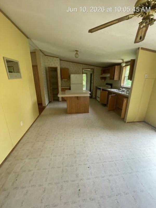 2002 Redmont Manufactured Home