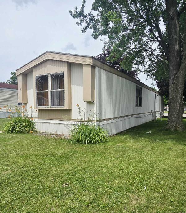 1986 Skyline Manufactured Home