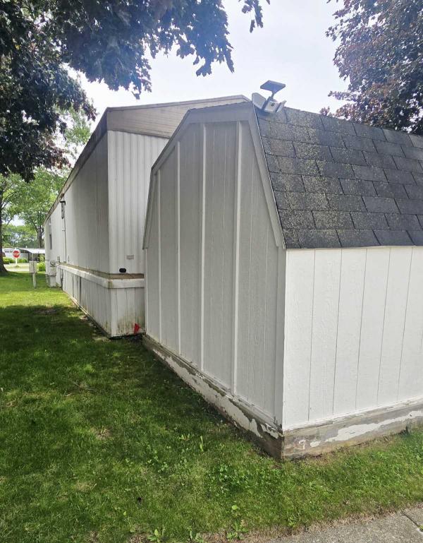 1986 Skyline Manufactured Home