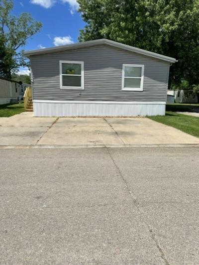 Mobile Home at 22054 Pillette Pl #375 Romulus, MI 48174
