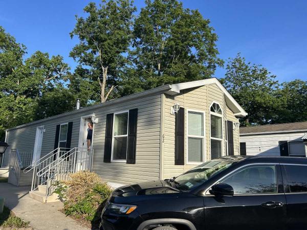 2017 Pine Grove  Mobile Home