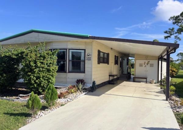 1982  Mobile Home For Sale