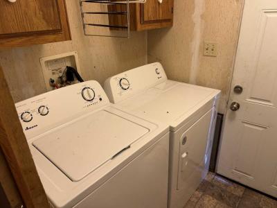 Photo 2 of 19 of home located at 1054 Amber Dr Florence, KY 41042