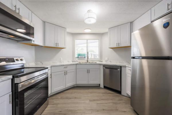 1979 Glen Manufactured Home