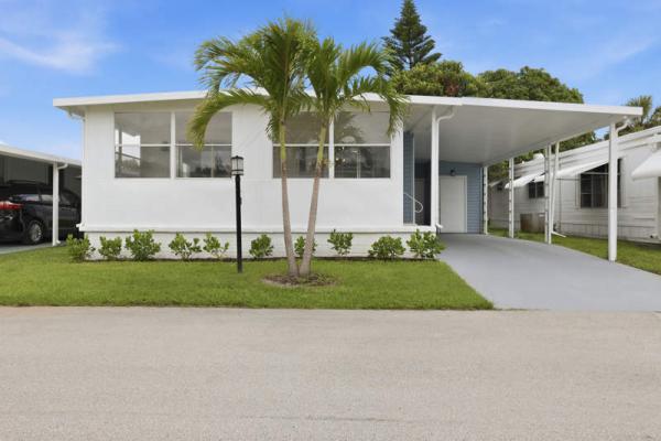 1982 TWIN Mobile Home For Sale