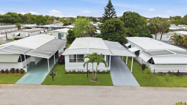 1982 TWIN Manufactured Home