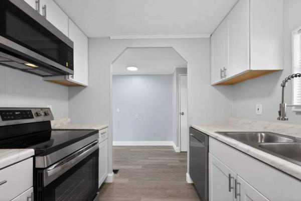 1982 TWIN Manufactured Home