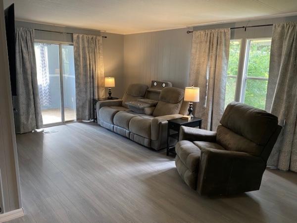 1979 Glen Manufactured Home