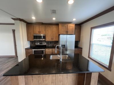 Photo 4 of 13 of home located at 414 Split Rail Parkway Kyle, TX 78640