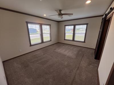 Photo 5 of 13 of home located at 414 Split Rail Parkway Kyle, TX 78640
