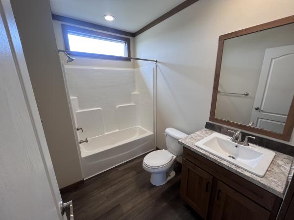 2023 Clayton 32EZL28643A Mobile Home