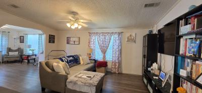 Photo 5 of 19 of home located at 5547 Bonita Road Orlando, FL 32822