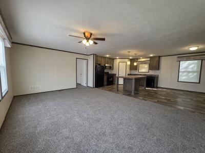 Photo 3 of 10 of home located at 916 Thomas J Drive Flint, MI 48506