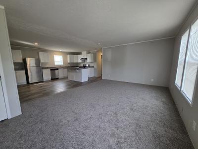 Photo 2 of 8 of home located at 702 Thomas J Drive Flint, MI 48506