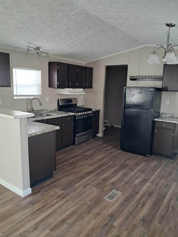 2006 Horton Homes Inc Dynasty Mobile Home