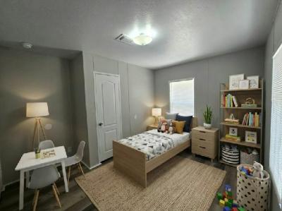 Photo 4 of 7 of home located at 18118 N Us Highway 41, #33-A Lutz, FL 33549