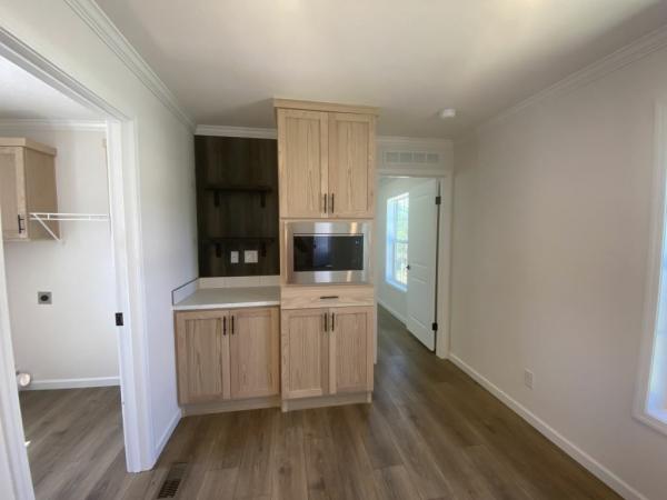 2026 Skyline - Leola Longport Mobile Home