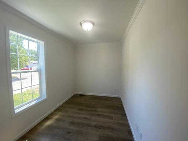 2026 Skyline - Leola Longport Mobile Home