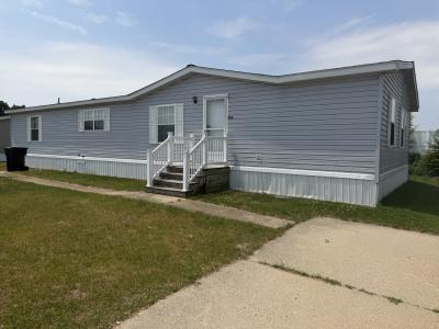 Mobile Home at 926 Pinecreek Dr Site 172 Middleville, MI 49333
