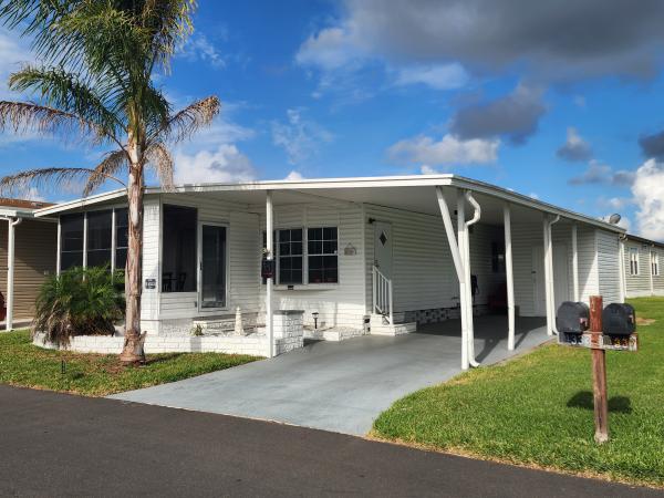 1980 TWIN Mobile Home For Sale