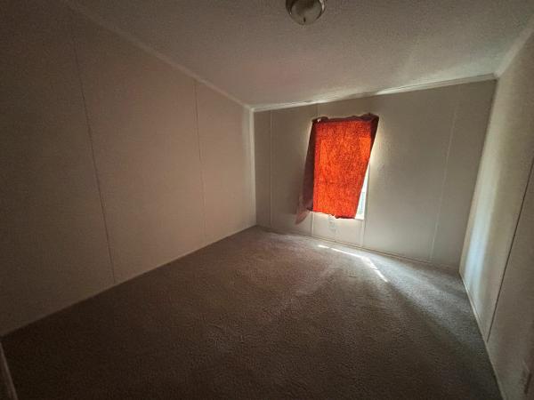 1994 Skyline Homes Meadow Ridge Mobile Home