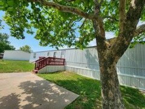 Photo 1 of 2 of home located at 601 NE Flower Mound Lot #199 Lawton, OK 73507