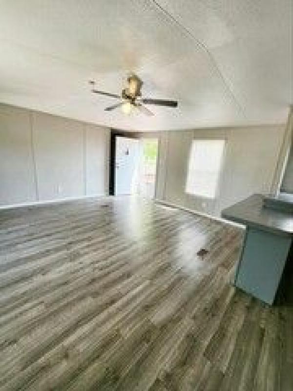 2001 Clayton Homes Inc Sierra Vista Mobile Home