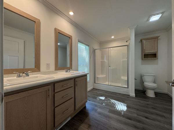 2024 Skyline 2LN601 Mobile Home
