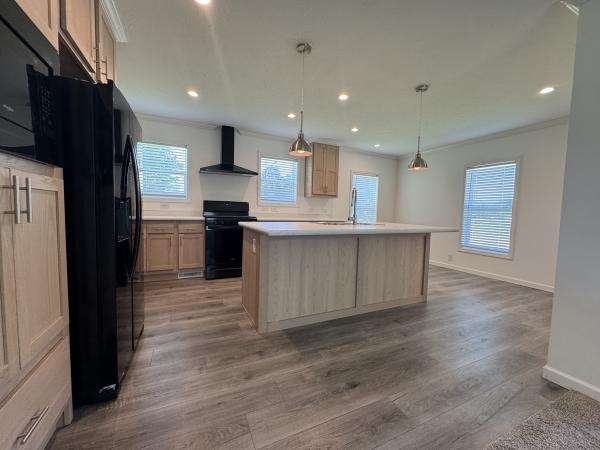 2024 Skyline 2LN601 Mobile Home