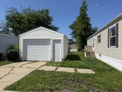 Photo 2 of 17 of home located at 318 SE Parkland Ct. #A15 Ankeny, IA 50021