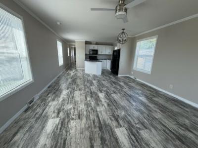 Photo 4 of 17 of home located at 318 SE Parkland Ct. #A15 Ankeny, IA 50021