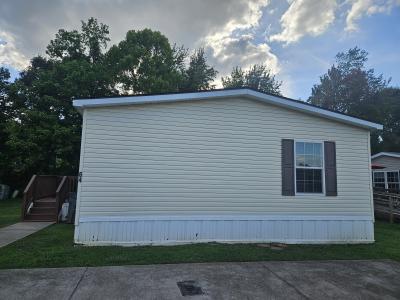 Mobile Home at 64 Lynnwood Circle #28 Clarksville, TN 37040