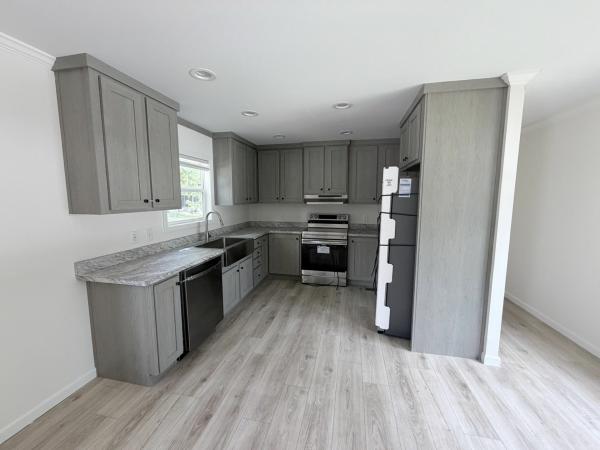 Photo 1 of 2 of home located at 105 Carnes Blvd. Lot D105 Summerville, SC 29486