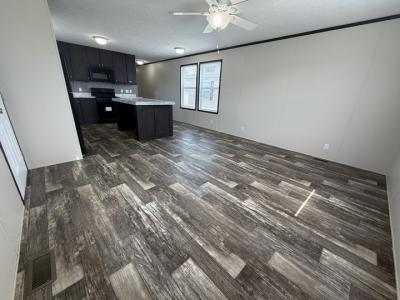 Photo 4 of 25 of home located at 38019 Leverette #500 Clinton Township, MI 48038