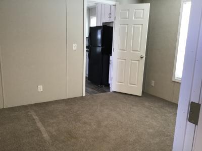 Photo 4 of 8 of home located at 078 West Foxrun Holland, OH 43528