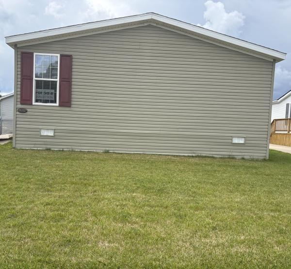 2011 Redman  Home