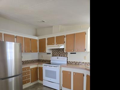 Photo 4 of 26 of home located at 5928 SW 59th Street Ocala, FL 34474