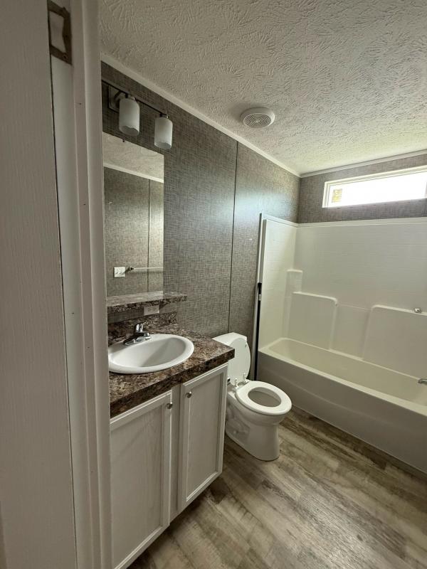 2016 Clayton 37F  Home