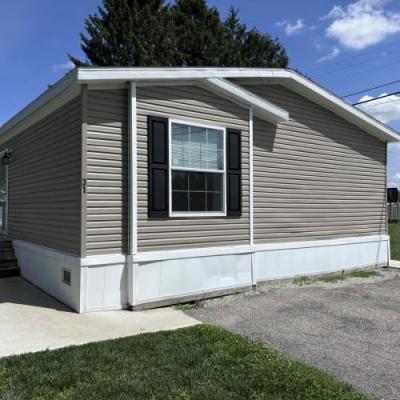 Mobile Home at 27 Crestwood Drive #0031 Middletown, IN 47356
