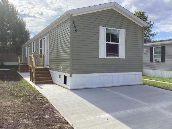 2025 clayton 81NNH16602AH26 Mobile Home