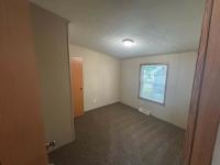 2000 Skyline UNK Mobile Home