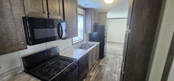 2022 Clayton Pulse 5616-708  Home