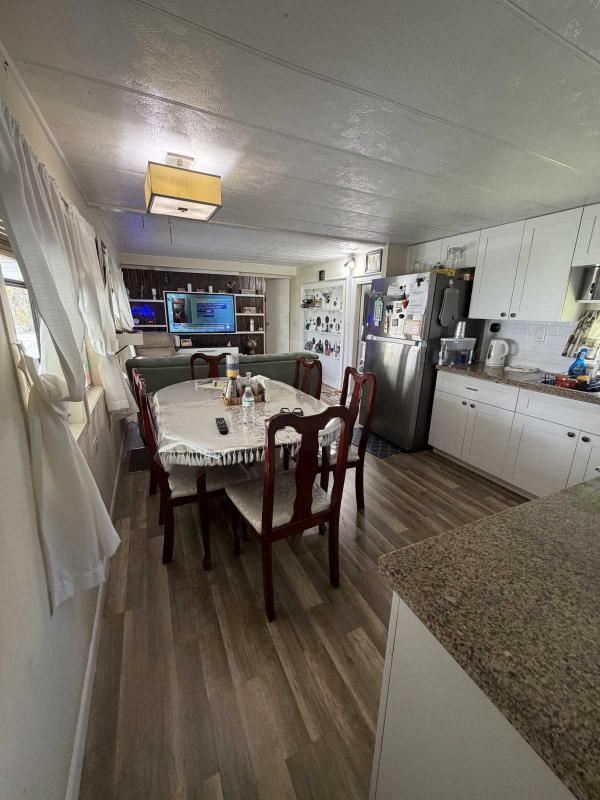 1972 HILC Mobile Home