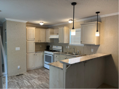 Photo 3 of 7 of home located at 43404 Charlemagne Ave #408 Sterling Heights, MI 48314