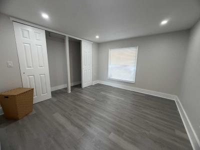Photo 5 of 10 of home located at 207 S Mount Carmel Road Brandon, FL 33511