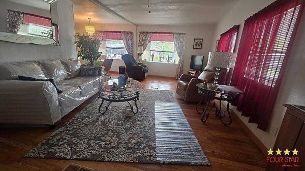 1973 VENE  Home