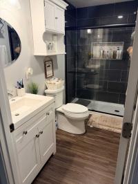 1986 Fairmont Manufactured Home