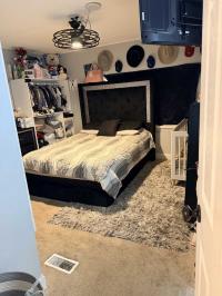 1986 Fairmont Manufactured Home